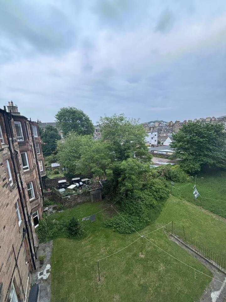 Bright Floor 2br In Morningside, Easy Centre Links, Close To And Royal Hospital Apartment *